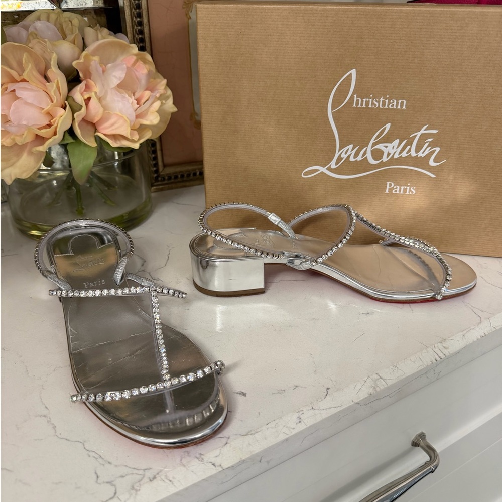 Christian Louboutin Simple Queenie Sandal 25 Silver Rhinestone Size 38 - Picture 3 of 8